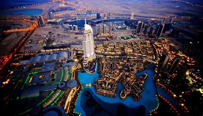 موقعیت جغرافیایی و جمعیت شهر دبی